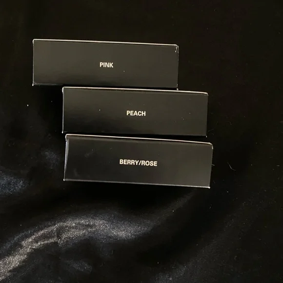 Anastasia Beverly Hills Blushes - Picture 2 of 2